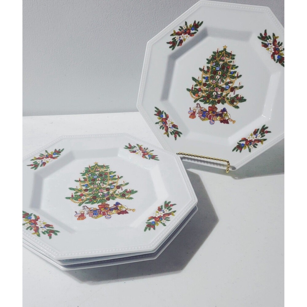 SET OF 4 Fairfield Dinner Plates Peace on Earth Christmas Tree Octagonal 10"